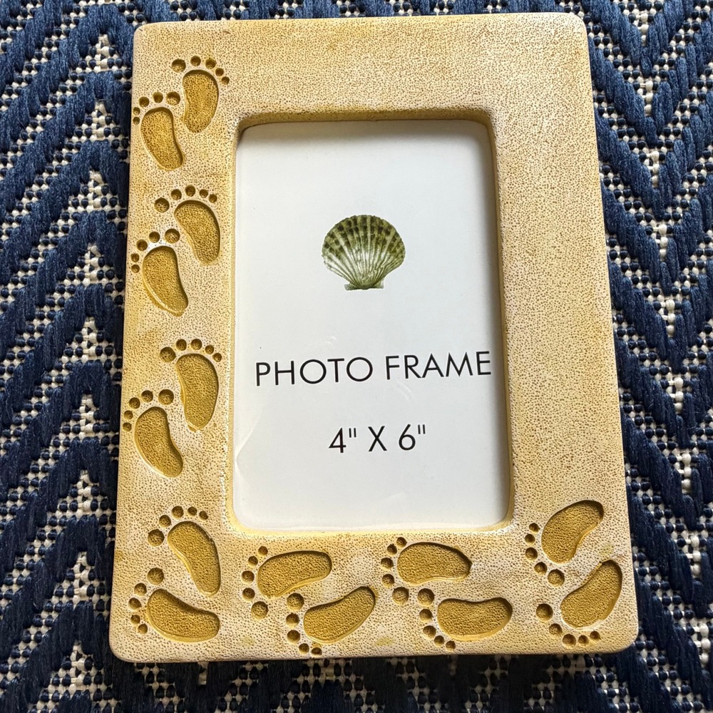 Beachcombers Footprint Picture Frame Unisex 4x6 Sand Coastal Nursery Decor New